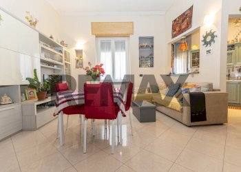 Sala da pranzo - Trilocale Via Legnone
 
19, Milano - foto 8