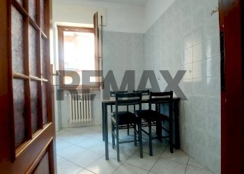 Sala da pranzo - Two-room apartment VIA PIAVE
 
12, Varese - photo 7