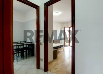 Hall / corridoio - Two-room apartment VIA PIAVE
 
12, Varese - photo 10