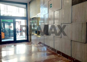 Ricezione / Lobby - Two-room apartment VIA PIAVE
 
12, Varese - photo 19