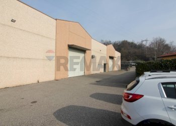 Edificio all\'aperto - Capannone VIA S. MICHELE ARCANGELO
43, Arcisate - foto 3