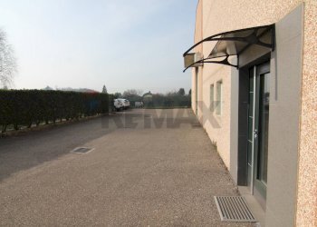 Edificio all\'aperto - Capannone VIA S. MICHELE ARCANGELO
43, Arcisate - foto 13