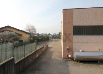 Edificio all\'aperto - Capannone VIA S. MICHELE ARCANGELO
43, Arcisate - foto 18