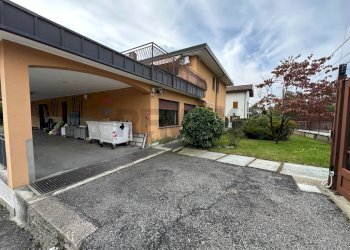 Esterno - Capannone via Carnia
234, Varese - foto 22