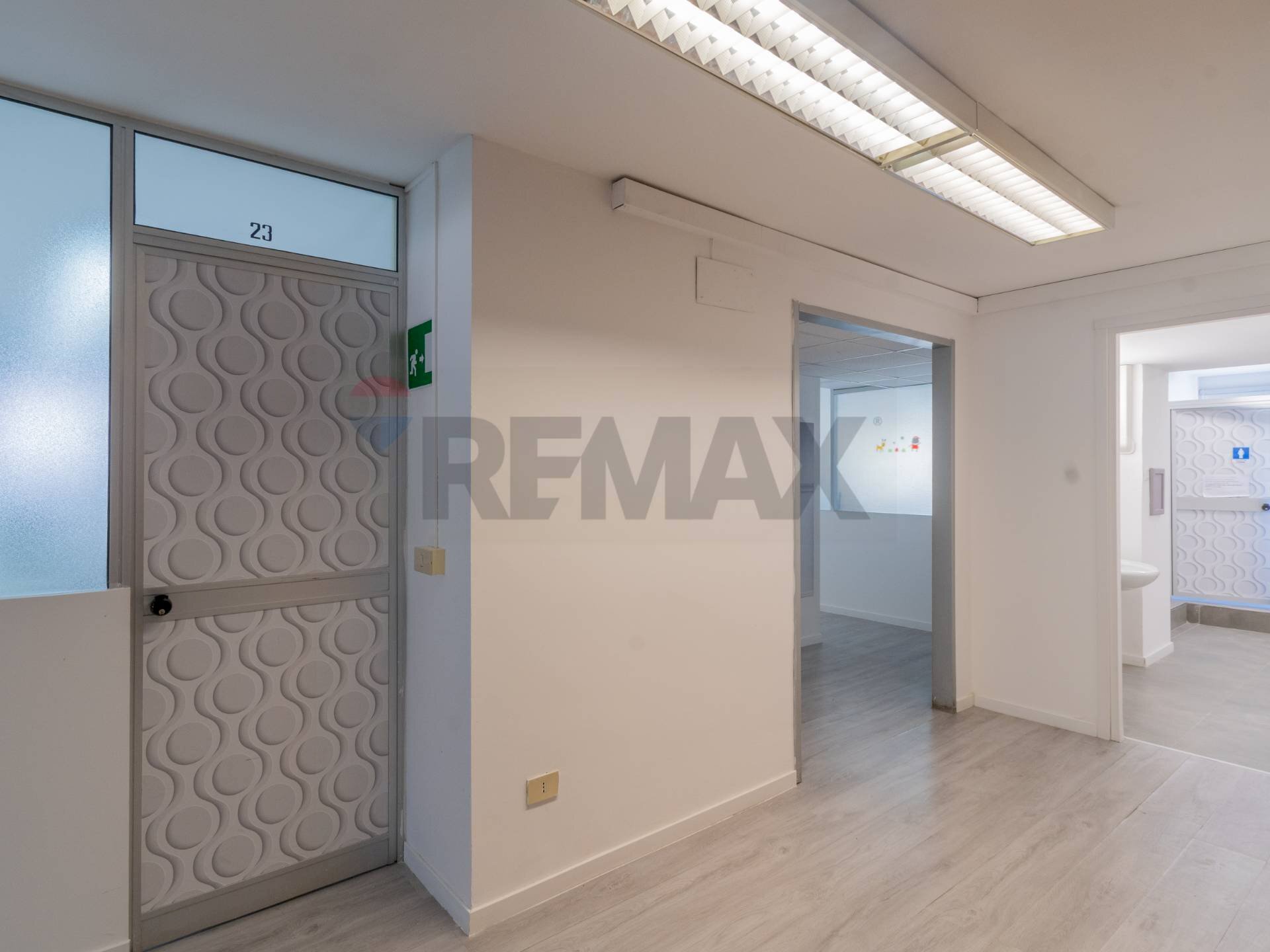Stanza vuota - Ufficio Via Resuttana
360, Palermo - foto 3