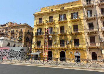Edificio all\'aperto - Four-room apartment Via Paolo Balsamo
 
21, Palermo - photo 1