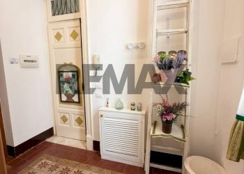 Bagno - Four-room apartment Via Paolo Balsamo
 
21, Palermo - photo 3
