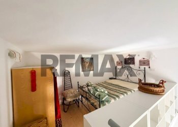 Camera / camera da letto - Four-room apartment Via Paolo Balsamo
 
21, Palermo - photo 8