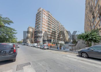 Edificio all\'aperto - Trilocale Via Aspromonte
 
39, Palermo - foto 22