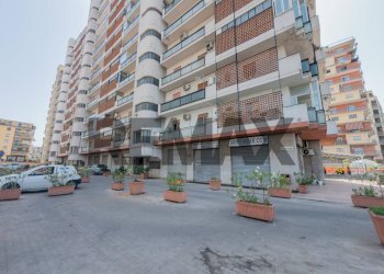 Edificio all\'aperto - Trilocale Via Aspromonte
 
39, Palermo - foto 27