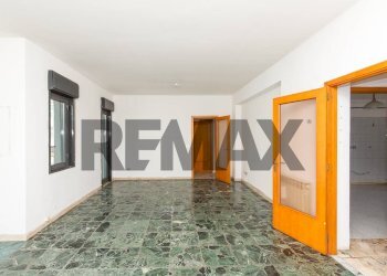 Stanza vuota - Apartment Via Caronda
446, Catania - photo 17