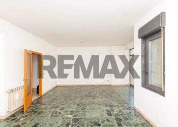 Stanza vuota - Apartment Via Caronda
446, Catania - photo 19