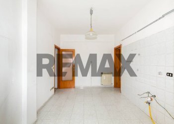 Stanza vuota - Apartment Via Caronda
446, Catania - photo 24