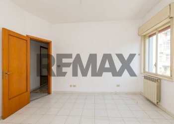 Stanza vuota - Apartment Via Caronda
446, Catania - photo 34