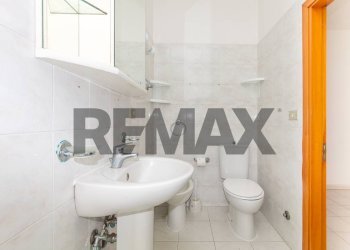 Bagno - Apartment Via Caronda
446, Catania - photo 38