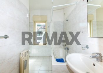 Bagno - Apartment Via Caronda
446, Catania - photo 41