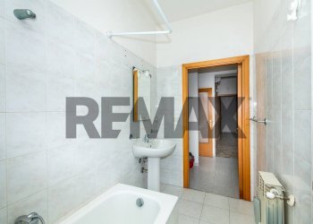 Bagno - Apartment Via Caronda
446, Catania - photo 42