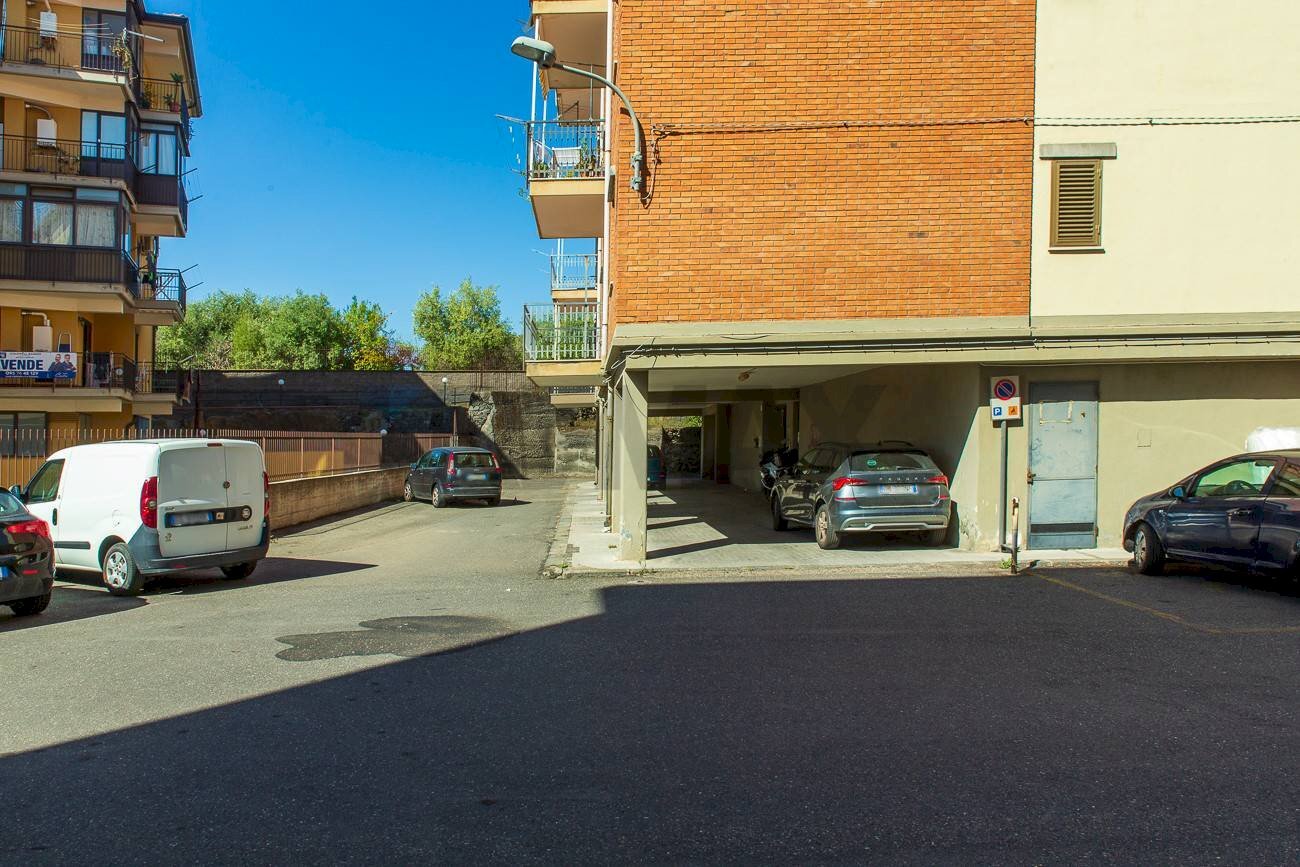 Edificio all\'aperto - Appartamento Via Cantani
2, Acireale - foto 3