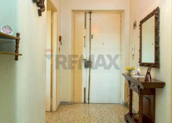 Hall / corridoio - Appartamento Via Cantani
 
2, Acireale - foto 8