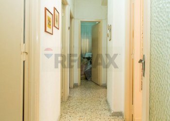 Hall / corridoio - Appartamento Via Cantani
 
2, Acireale - foto 9
