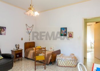 Camera / camera da letto - Appartamento Via Cantani
 
2, Acireale - foto 16