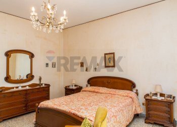 Camera / camera da letto - Appartamento Via Cantani
 
2, Acireale - foto 23