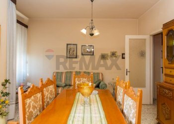 Sala da pranzo - Appartamento Via Cantani
 
2, Acireale - foto 25