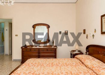 Camera / camera da letto - Appartamento Via Arnaldo Cantani
 
2, Acireale - foto 21