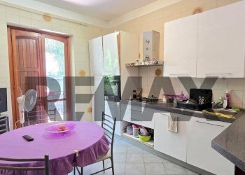 Cucina - Casa semi indipendente Via Forlanini
 
44, Giarre - foto 13