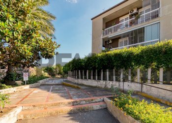 Edificio all\'aperto - One-room apartment Via XXI Aprile
 
47/49, Aci Castello - photo 25