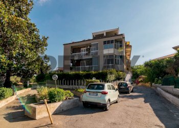 Edificio all\'aperto - One-room apartment Via XXI Aprile
 
47/49, Aci Castello - photo 26