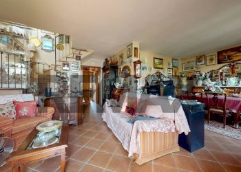 Sala da pranzo - Villa Via Elettrica
 
5, Viareggio - photo 1