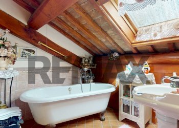 Bagno - Villa Via Elettrica
 
5, Viareggio - photo 18