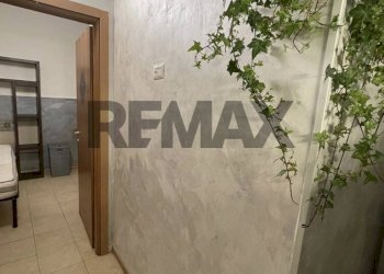 Hall / corridoio - One-room apartment Via San Remo
3, Roma - photo 13
