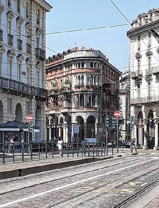 Edificio all\'aperto - Stabile - Palazzo quadrilatero
1, Torino - foto 3