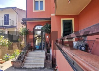 Casa all\'aperto - Casa semi indipendente CONTRADA PRATO INFERIORE
 
23, Palmi - foto 2