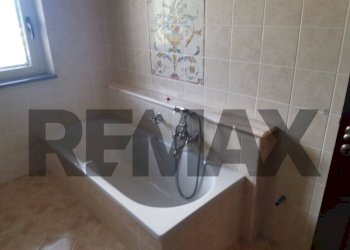 Bagno - Casa semi indipendente CONTRADA PRATO INFERIORE
 
23, Palmi - foto 30