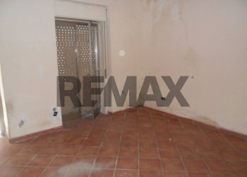 Stanza vuota - Casa indipendente Via Mussomeli
 
71, Caltanissetta - foto 4