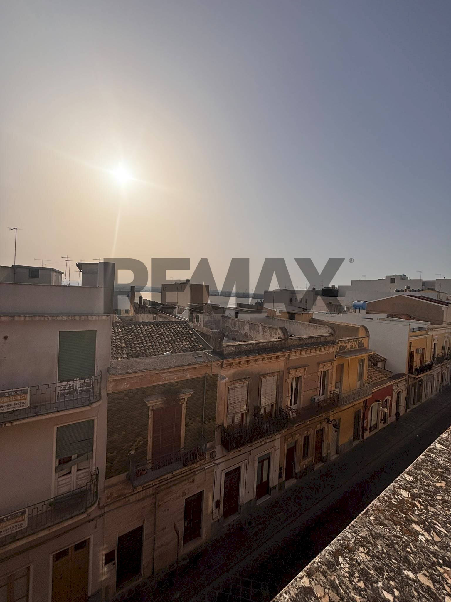 Edificio all\'aperto - Quadrilocale via principe umberto
 
420, Augusta - foto 3