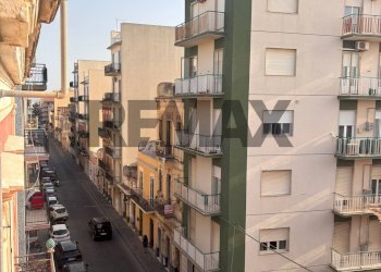 Edificio all\'aperto - Quadrilocale via principe umberto
 
420, Augusta - foto 2