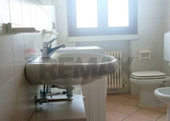 Bagno - Bilocale Via Darsena
 
94, Ferrara - foto 7