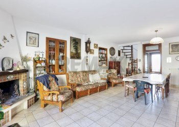 Sala da pranzo - Agriturismo Via Gorizia
14, Cecina - photo 10