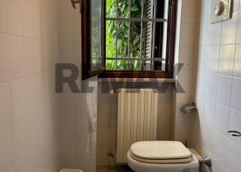 Bagno - Villa a Schiera VIA DON GIOVANNI BOSCO
 
234, Castel Goffredo - foto 7