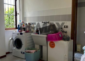 Lavanderia - Villa a Schiera VIA DON GIOVANNI BOSCO
 
234, Castel Goffredo - foto 8