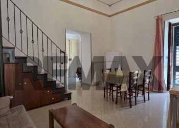 Sala da pranzo - Appartamento Via Platamone
 
21, Rosolini - foto 1