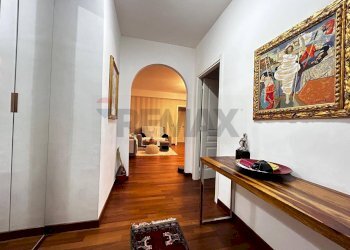 Hall / corridoio - Appartamento Via Piersanti Mattarella
 
26, Floridia - foto 6