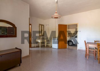 Sala da pranzo - Appartamento VIALE LIBERTA'
 
SNC, Rosolini - foto 17