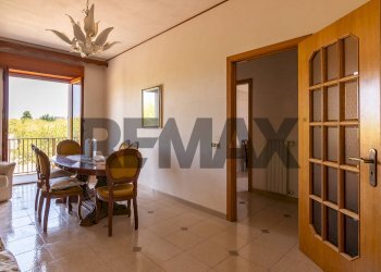 Sala da pranzo - Appartamento VIALE LIBERTA'
 
SNC, Rosolini - foto 35