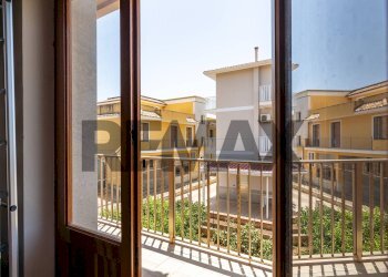 Balcone - Appartamento VIALE LIBERTA'
 
SNC, Rosolini - foto 60
