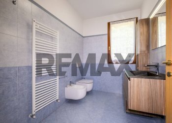Bagno - Two-room apartment Via Adamello
 
23/a, Almenno San Salvatore - photo 14